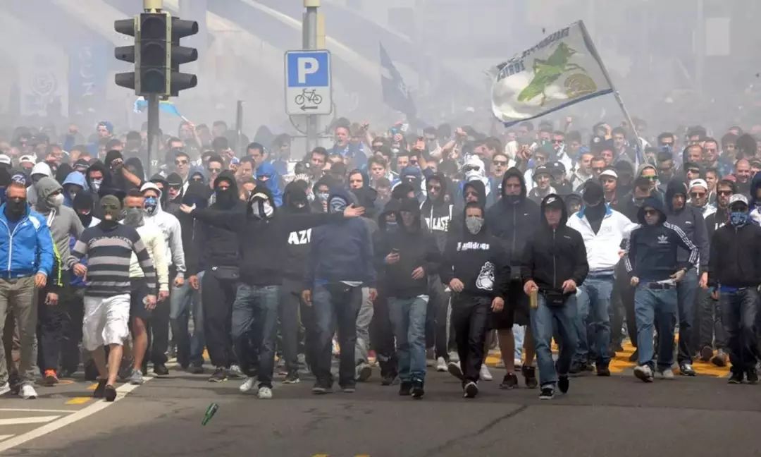 NG28- 维罗纳极端球迷滋事，俱乐部重拳整治看台乱象  